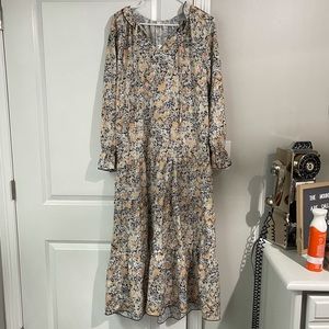 •F l o r a l  D r e s s•